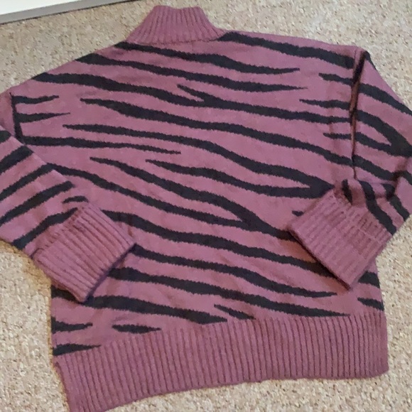 2 for $25 Marled Pink and Black Zebra Stripe Sweater - Picture 5 of 5
